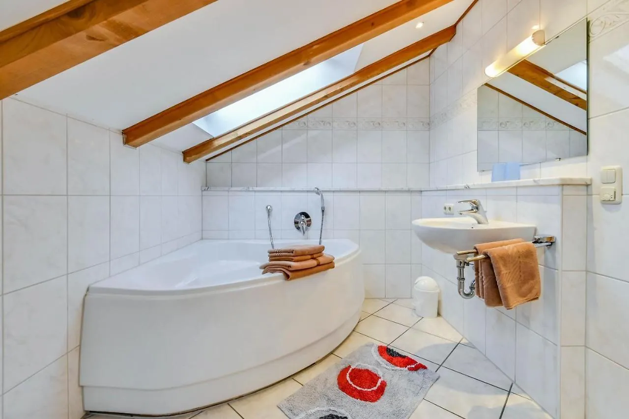 Katharinenhof Ferienwohnung Zugspitze  Garmisch-Partenkirchen Apartment